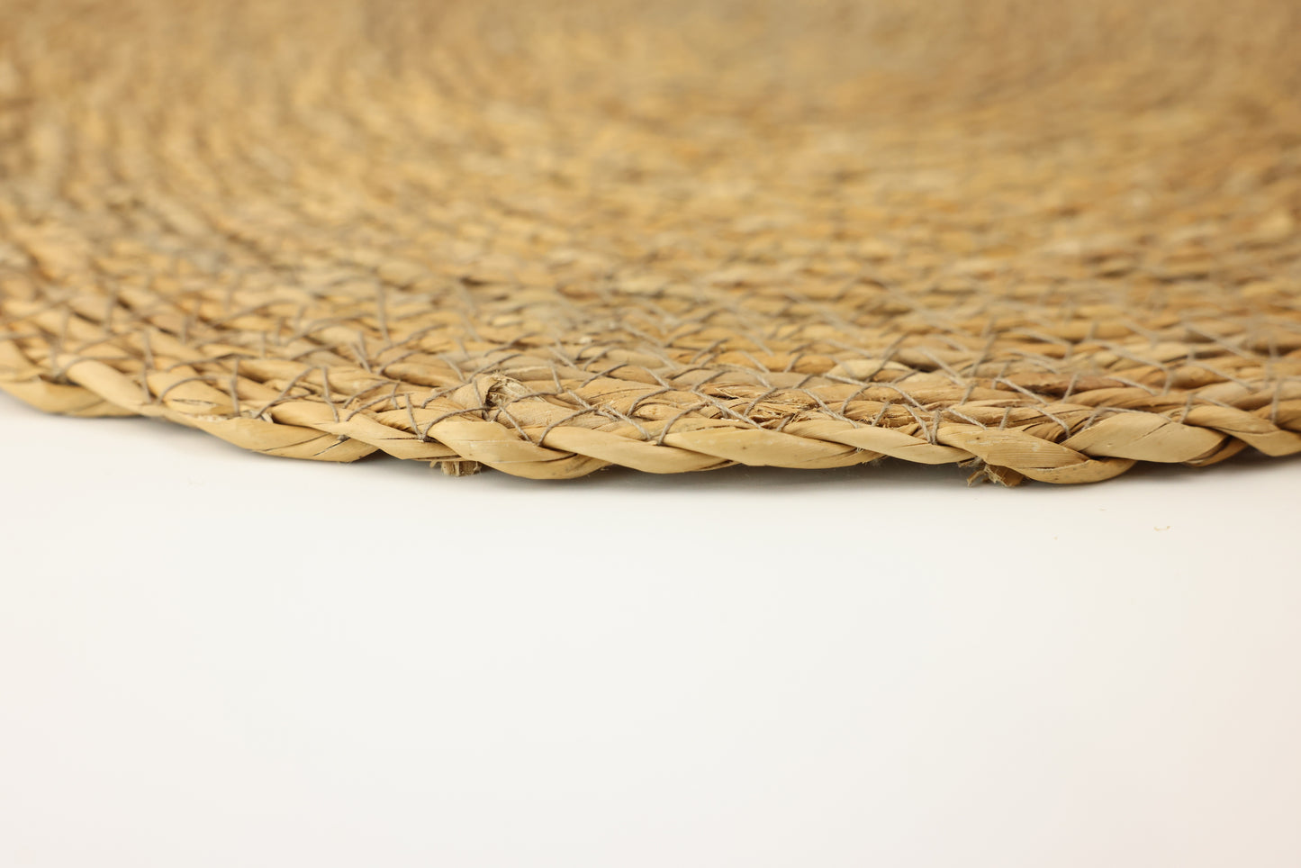 Wicker Underplate: Set of 3