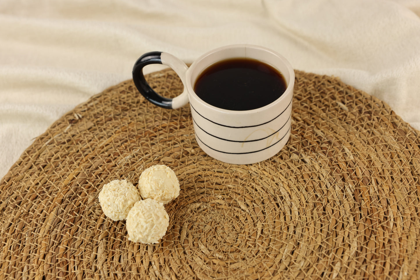 Wicker Underplate: Set of 3