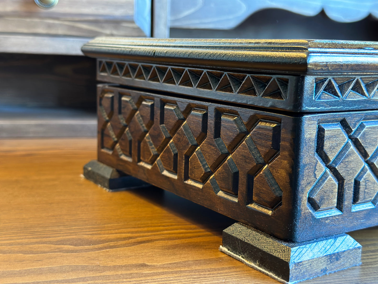 Exquisite Pinewood Box